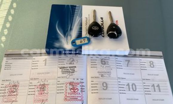 Acheter Occasion Voiture Toyota Corolla Bleu à Beitbridge, Matabeleland South Acheter Occasion Voiture Toyota Corolla Bleu à Beitbridge, Matabeleland South