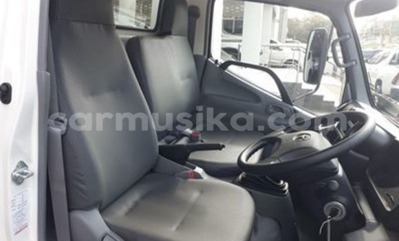 Acheter Occasion Voiture Toyota Dyna Blanc à Beitbridge, Matabeleland South Acheter Occasion Voiture Toyota Dyna Blanc à Beitbridge, Matabeleland South