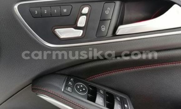 Acheter Occasion Voiture Mercedes‒Benz A-klasse AMG Blanc à Beitbridge, Matabeleland South Acheter Occasion Voiture Mercedes‒Benz A-klasse AMG Blanc à Beitbridge, Matabeleland South