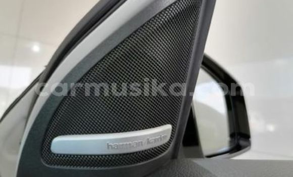 Acheter Occasion Voiture Mercedes‒Benz A-klasse AMG Blanc à Beitbridge, Matabeleland South Acheter Occasion Voiture Mercedes‒Benz A-klasse AMG Blanc à Beitbridge, Matabeleland South