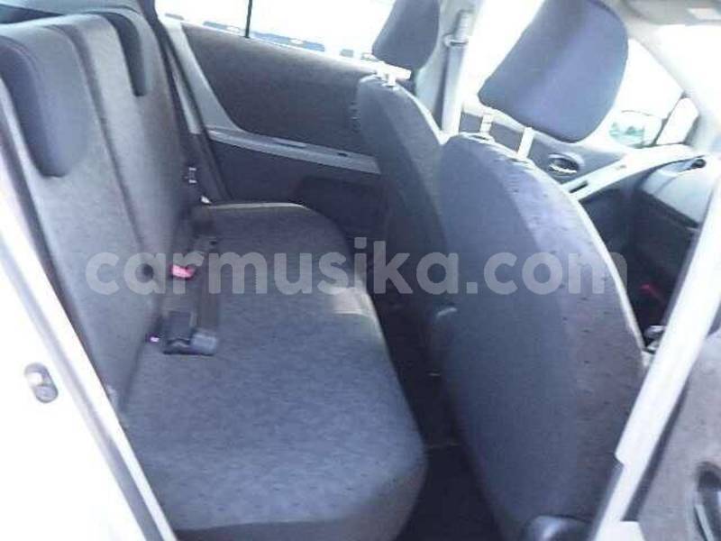 Big with watermark toyota vitz matabeleland south beitbridge 22887