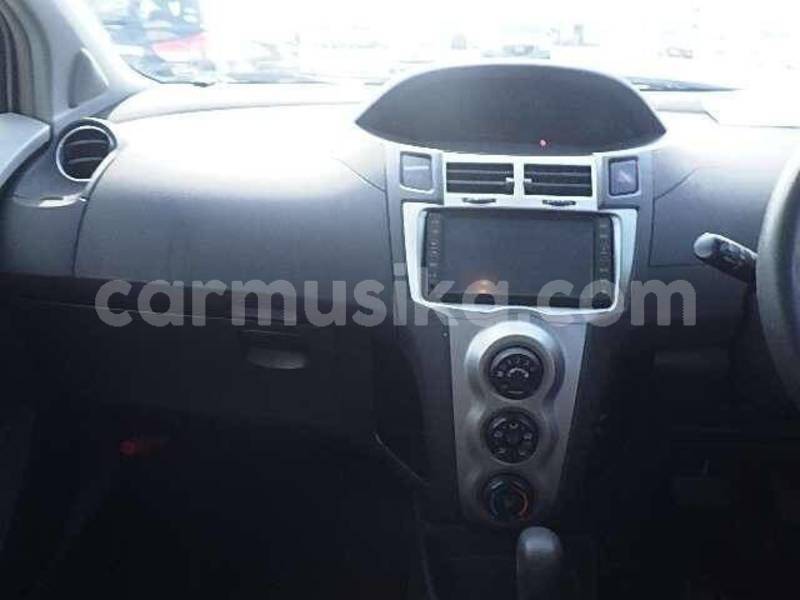 Big with watermark toyota vitz matabeleland south beitbridge 22887