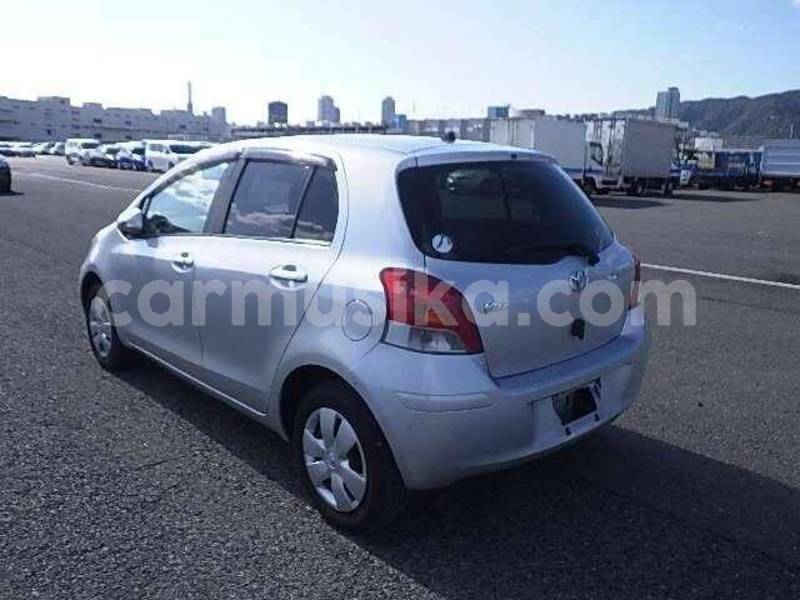 Big with watermark toyota vitz matabeleland south beitbridge 22887