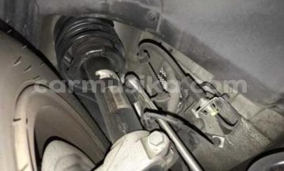 Acheter Occasion Voiture BMW 3–Series Gris à Beitbridge, Matabeleland South Acheter Occasion Voiture BMW 3–Series Gris à Beitbridge, Matabeleland South