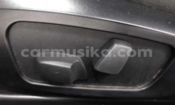 Acheter Occasion Voiture BMW 3–Series Gris à Beitbridge, Matabeleland South Acheter Occasion Voiture BMW 3–Series Gris à Beitbridge, Matabeleland South