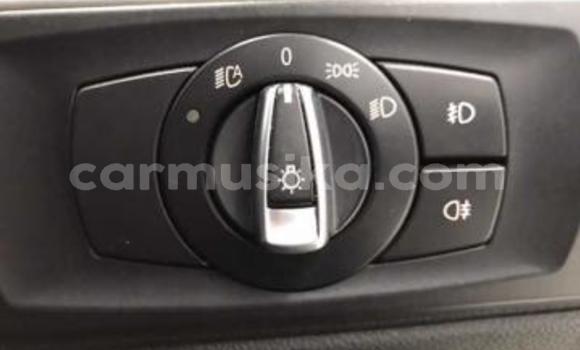 Acheter Occasion Voiture BMW 3–Series Gris à Beitbridge, Matabeleland South Acheter Occasion Voiture BMW 3–Series Gris à Beitbridge, Matabeleland South