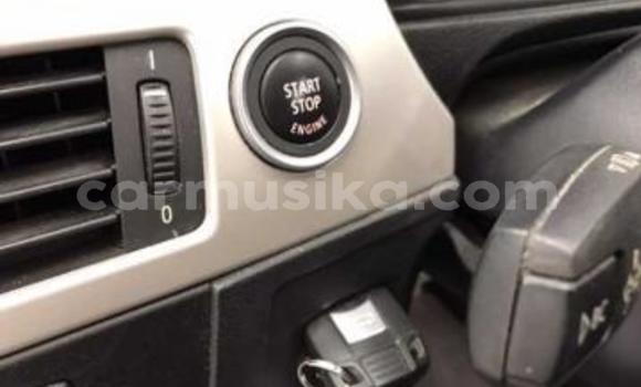 Acheter Occasion Voiture BMW 3–Series Gris à Beitbridge, Matabeleland South Acheter Occasion Voiture BMW 3–Series Gris à Beitbridge, Matabeleland South