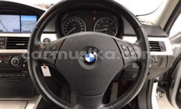 Acheter Occasion Voiture BMW 3–Series Gris à Beitbridge, Matabeleland South Acheter Occasion Voiture BMW 3–Series Gris à Beitbridge, Matabeleland South