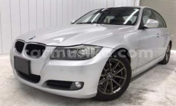 Acheter Occasion Voiture BMW 3–Series Gris à Beitbridge, Matabeleland South Acheter Occasion Voiture BMW 3–Series Gris à Beitbridge, Matabeleland South