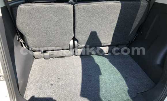 Acheter Occasion Voiture Toyota Rush Blanc à Beitbridge, Matabeleland South Acheter Occasion Voiture Toyota Rush Blanc à Beitbridge, Matabeleland South