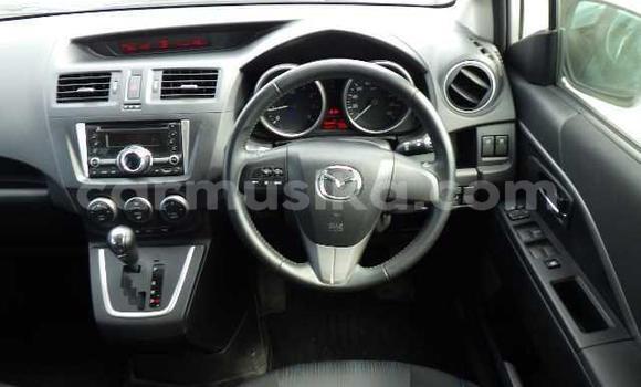 Nunua Ilio tumika Mazda Premacy Nyeupe Gari ndani ya Beitbridge nchini Matabeleland Kusini Nunua Ilio tumika Mazda Premacy Nyeupe Gari ndani ya Beitbridge nchini Matabeleland Kusini