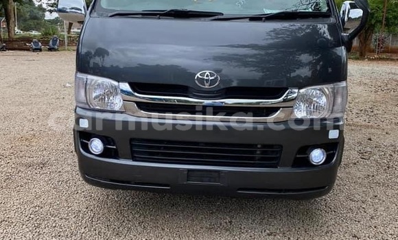 Buy New Toyota Hiace Black Car in Beitbridge in Matabeleland South