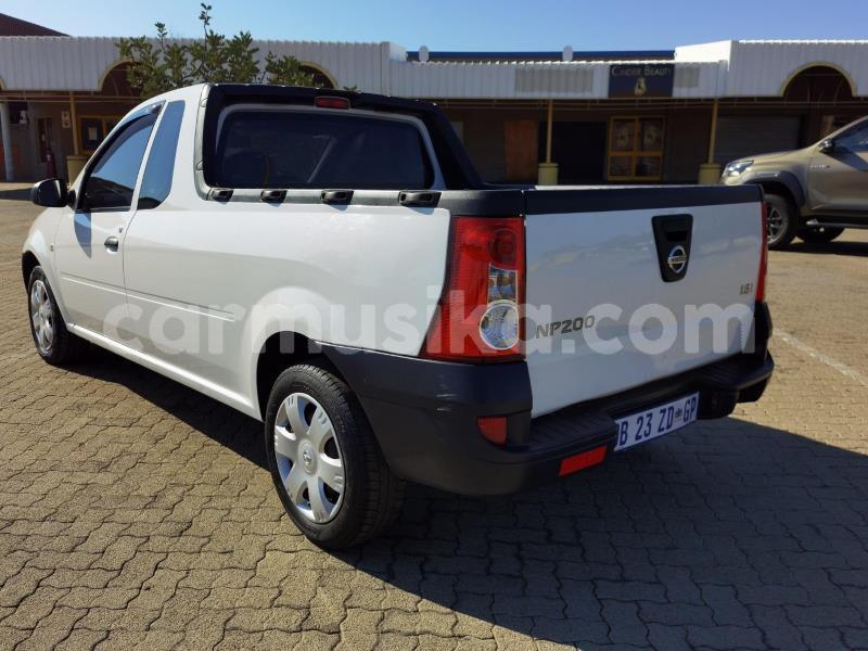 Big with watermark nissan nv200 matabeleland south beitbridge 22902