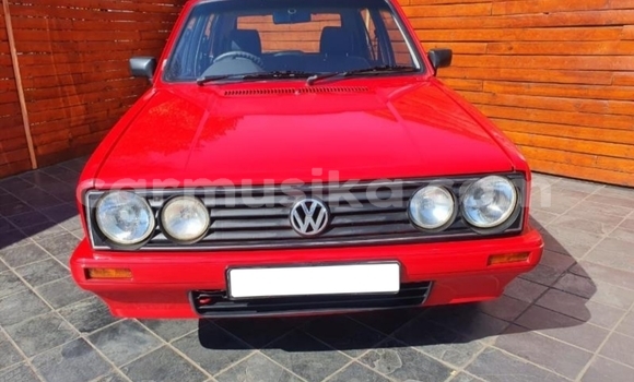 Buy Used Volkswagen Golf Red Car in Beitbridge in Matabeleland South