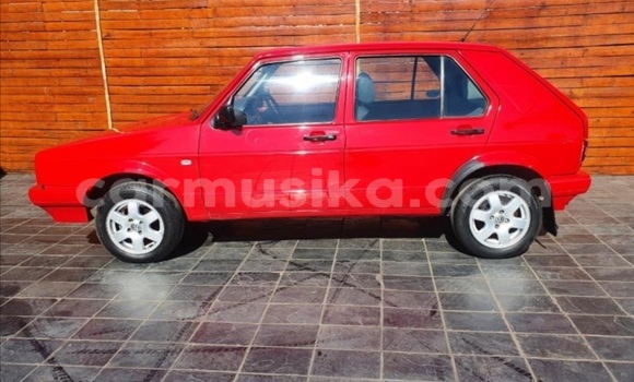 Acheter Occasion Voiture Volkswagen Golf Rouge à Beitbridge, Matabeleland South Acheter Occasion Voiture Volkswagen Golf Rouge à Beitbridge, Matabeleland South