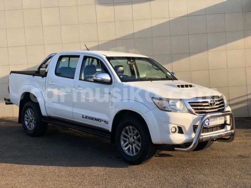 Big with watermark toyota hilux matabeleland south beitbridge 22909