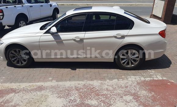 Nunua Ilio tumika BMW 3–Series Nyeupe Gari ndani ya Beitbridge nchini Matabeleland Kusini Nunua Ilio tumika BMW 3–Series Nyeupe Gari ndani ya Beitbridge nchini Matabeleland Kusini