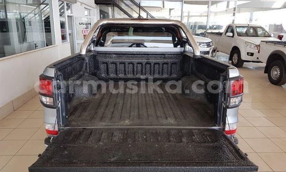 Buy Used Mazda BT-50 Silver Car in Beitbridge in Matabeleland South Buy Used Mazda BT-50 Silver Car in Beitbridge in Matabeleland South