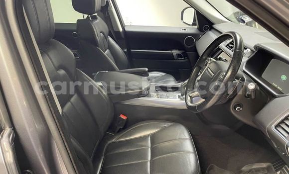 Nunua Ilio tumika Land Rover Range Rover Sport Nyingine Gari ndani ya Kwekwe nchini Midlands Nunua Ilio tumika Land Rover Range Rover Sport Nyingine Gari ndani ya Kwekwe nchini Midlands
