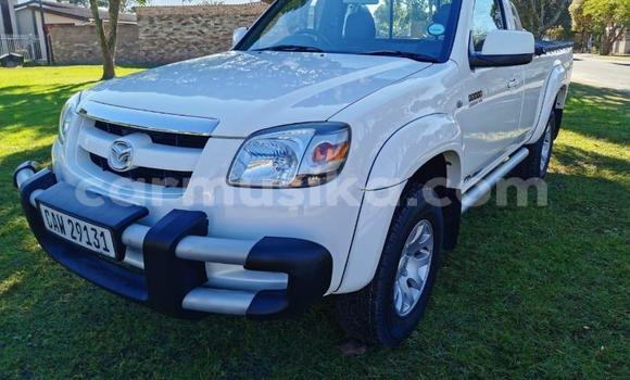 Buy Used Mazda BT-50 White Car in Beitbridge in Matabeleland South