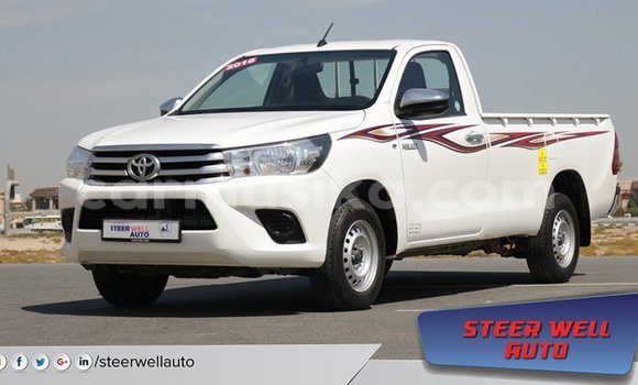 Acheter Import Voiture Toyota Hilux Blanc à Import - Dubai, Harare Acheter Import Voiture Toyota Hilux Blanc à Import - Dubai, Harare