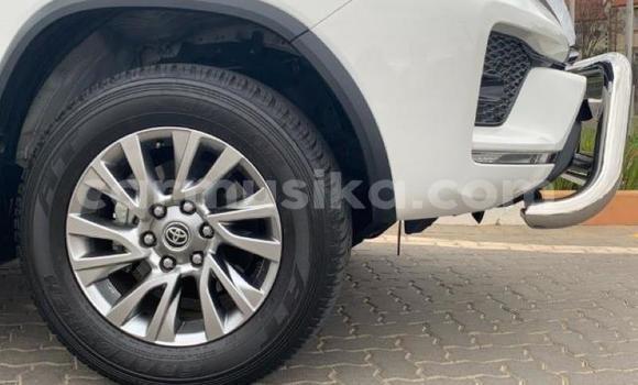 Tenga Tsaru Toyota Fortuner Chena Mota in Harare in Harare Tenga Tsaru Toyota Fortuner Chena Mota in Harare in Harare