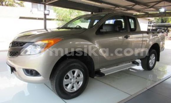 Acheter Occasion Voiture Mazda BT-50 Autre à Beitbridge, Matabeleland South Acheter Occasion Voiture Mazda BT-50 Autre à Beitbridge, Matabeleland South