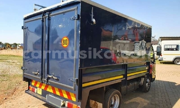 Acheter Occasion Voiture Toyota Dyna Bleu à Beitbridge, Matabeleland South Acheter Occasion Voiture Toyota Dyna Bleu à Beitbridge, Matabeleland South