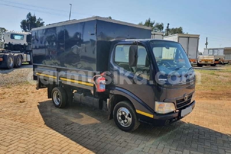 Big with watermark toyota dyna matabeleland south beitbridge 22930