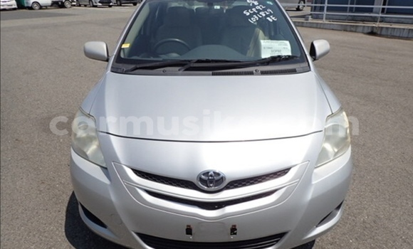 Acheter Occasion Voiture Toyota Belta Gris à Beitbridge, Matabeleland South Acheter Occasion Voiture Toyota Belta Gris à Beitbridge, Matabeleland South