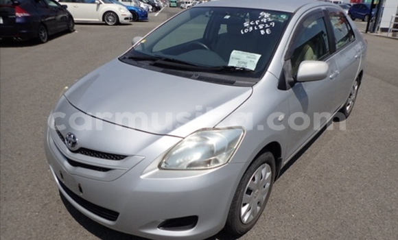 Acheter Occasion Voiture Toyota Belta Gris à Beitbridge, Matabeleland South Acheter Occasion Voiture Toyota Belta Gris à Beitbridge, Matabeleland South