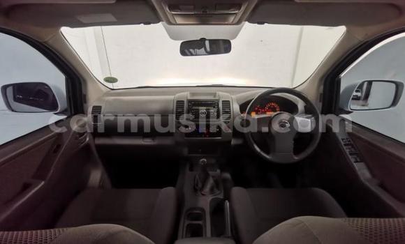 Acheter Occasion Voiture Nissan Navara Blanc à Beitbridge, Matabeleland South Acheter Occasion Voiture Nissan Navara Blanc à Beitbridge, Matabeleland South