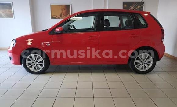 Acheter Occasion Voiture Volkswagen Polo Rouge à Beitbridge, Matabeleland South Acheter Occasion Voiture Volkswagen Polo Rouge à Beitbridge, Matabeleland South