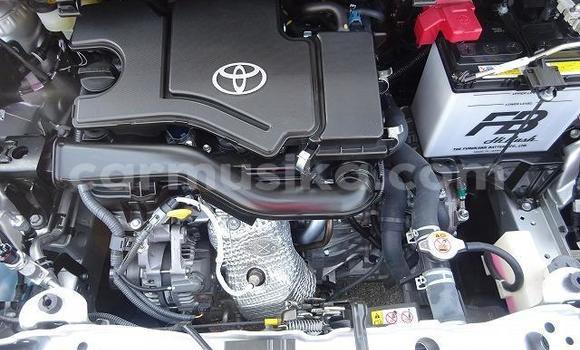 Nunua Ilio tumika Toyota Vitz Fedha Gari ndani ya Beitbridge nchini Matabeleland Kusini Nunua Ilio tumika Toyota Vitz Fedha Gari ndani ya Beitbridge nchini Matabeleland Kusini