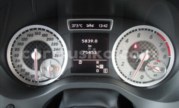 Acheter Occasion Voiture Mercedes‒Benz A–Class Rouge à Beitbridge, Matabeleland South Acheter Occasion Voiture Mercedes‒Benz A–Class Rouge à Beitbridge, Matabeleland South