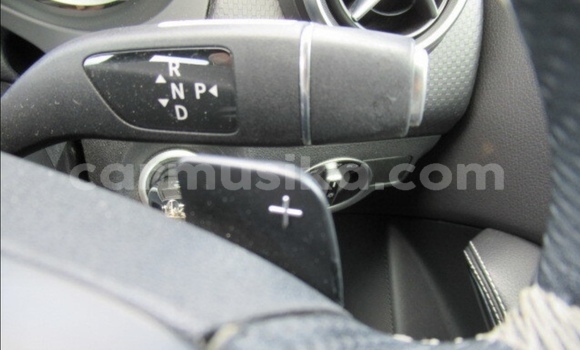 Acheter Occasion Voiture Mercedes‒Benz A–Class Rouge à Beitbridge, Matabeleland South Acheter Occasion Voiture Mercedes‒Benz A–Class Rouge à Beitbridge, Matabeleland South