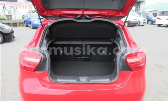 Acheter Occasion Voiture Mercedes‒Benz A–Class Rouge à Beitbridge, Matabeleland South Acheter Occasion Voiture Mercedes‒Benz A–Class Rouge à Beitbridge, Matabeleland South