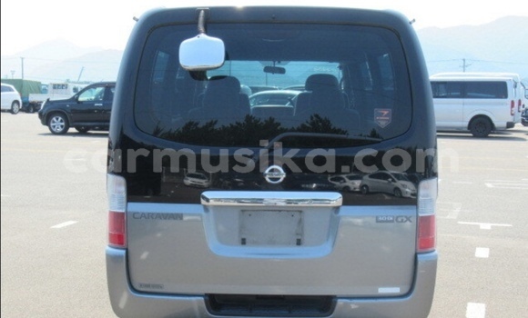 Acheter Occasion Voiture Nissan Caravan Noir à Beitbridge, Matabeleland South Acheter Occasion Voiture Nissan Caravan Noir à Beitbridge, Matabeleland South