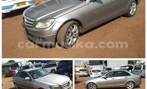 Acheter Occasion Voiture Mercedes‒Benz C–Class Gris à Harare, Harare Acheter Occasion Voiture Mercedes‒Benz C–Class Gris à Harare, Harare
