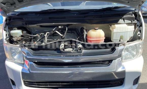 Tenga Tsaru Toyota Hiace Chena Mota in Beitbridge in Matabeleland South Tenga Tsaru Toyota Hiace Chena Mota in Beitbridge in Matabeleland South