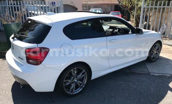 Nunua Ilio tumika BMW 1-Series Nyeupe Gari ndani ya Beitbridge nchini Matabeleland Kusini Nunua Ilio tumika BMW 1-Series Nyeupe Gari ndani ya Beitbridge nchini Matabeleland Kusini