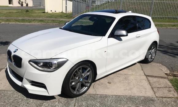 Nunua Ilio tumika BMW 1-Series Nyeupe Gari ndani ya Beitbridge nchini Matabeleland Kusini Nunua Ilio tumika BMW 1-Series Nyeupe Gari ndani ya Beitbridge nchini Matabeleland Kusini