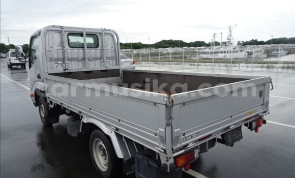 Acheter Occasion Utilitaire Toyota Dyna Gris à Beitbridge, Matabeleland South Acheter Occasion Utilitaire Toyota Dyna Gris à Beitbridge, Matabeleland South