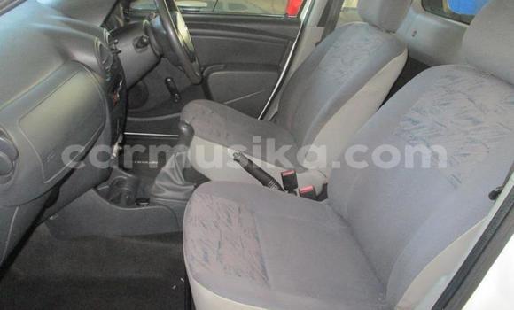 Acheter Occasion Voiture Nissan NV200 Blanc à Beitbridge, Matabeleland South Acheter Occasion Voiture Nissan NV200 Blanc à Beitbridge, Matabeleland South