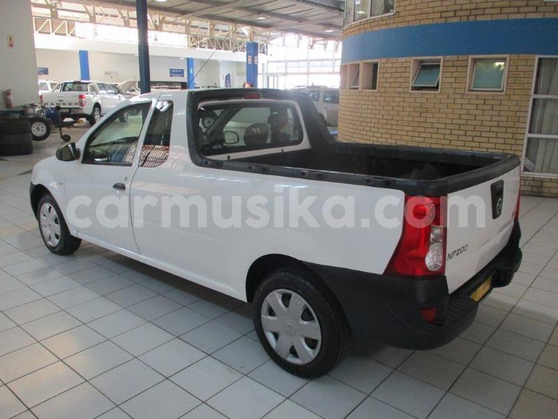 Big with watermark nissan nv200 matabeleland south beitbridge 22966