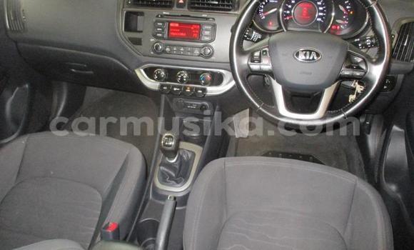 Acheter Occasion Voiture Kia Rio Gris à Beitbridge, Matabeleland South Acheter Occasion Voiture Kia Rio Gris à Beitbridge, Matabeleland South