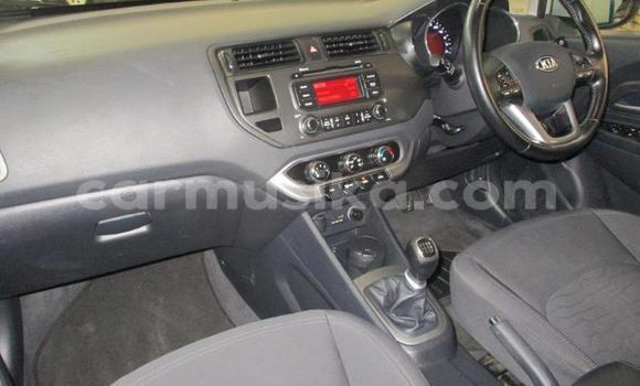 Acheter Occasion Voiture Kia Rio Gris à Beitbridge, Matabeleland South Acheter Occasion Voiture Kia Rio Gris à Beitbridge, Matabeleland South