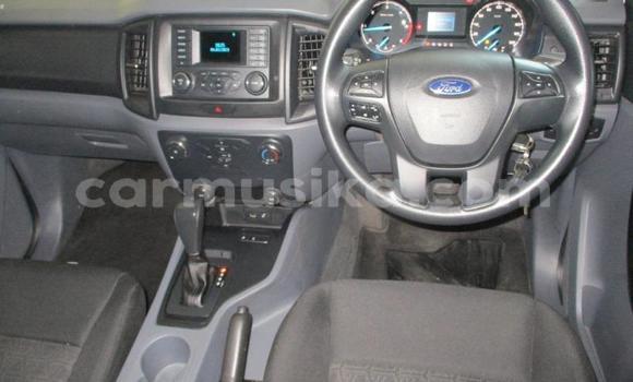 Acheter Occasion Voiture Ford Ranger Blanc à Beitbridge, Matabeleland South Acheter Occasion Voiture Ford Ranger Blanc à Beitbridge, Matabeleland South