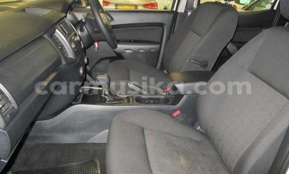 Acheter Occasion Voiture Ford Ranger Blanc à Beitbridge, Matabeleland South Acheter Occasion Voiture Ford Ranger Blanc à Beitbridge, Matabeleland South