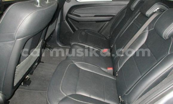 Acheter Occasion Voiture Mercedes-Benz C180 coupe Gris à Beitbridge, Matabeleland South Acheter Occasion Voiture Mercedes-Benz C180 coupe Gris à Beitbridge, Matabeleland South